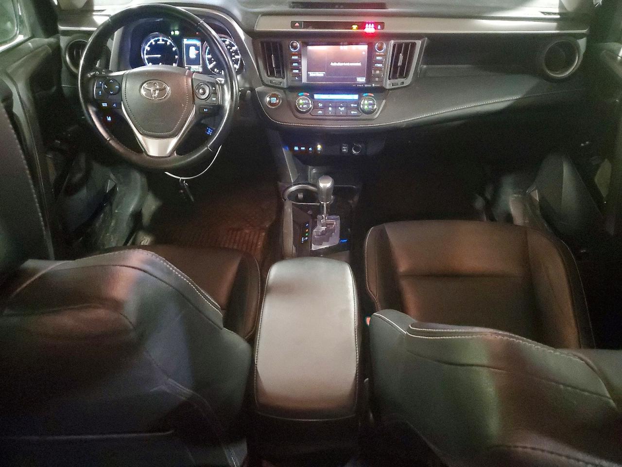 2017 TOYOTA RAV4 LIMITED photo 15
