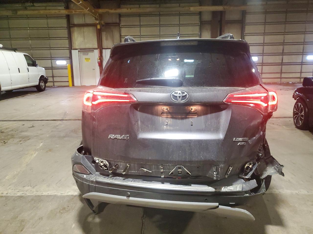 2017 TOYOTA RAV4 LIMITED photo 11