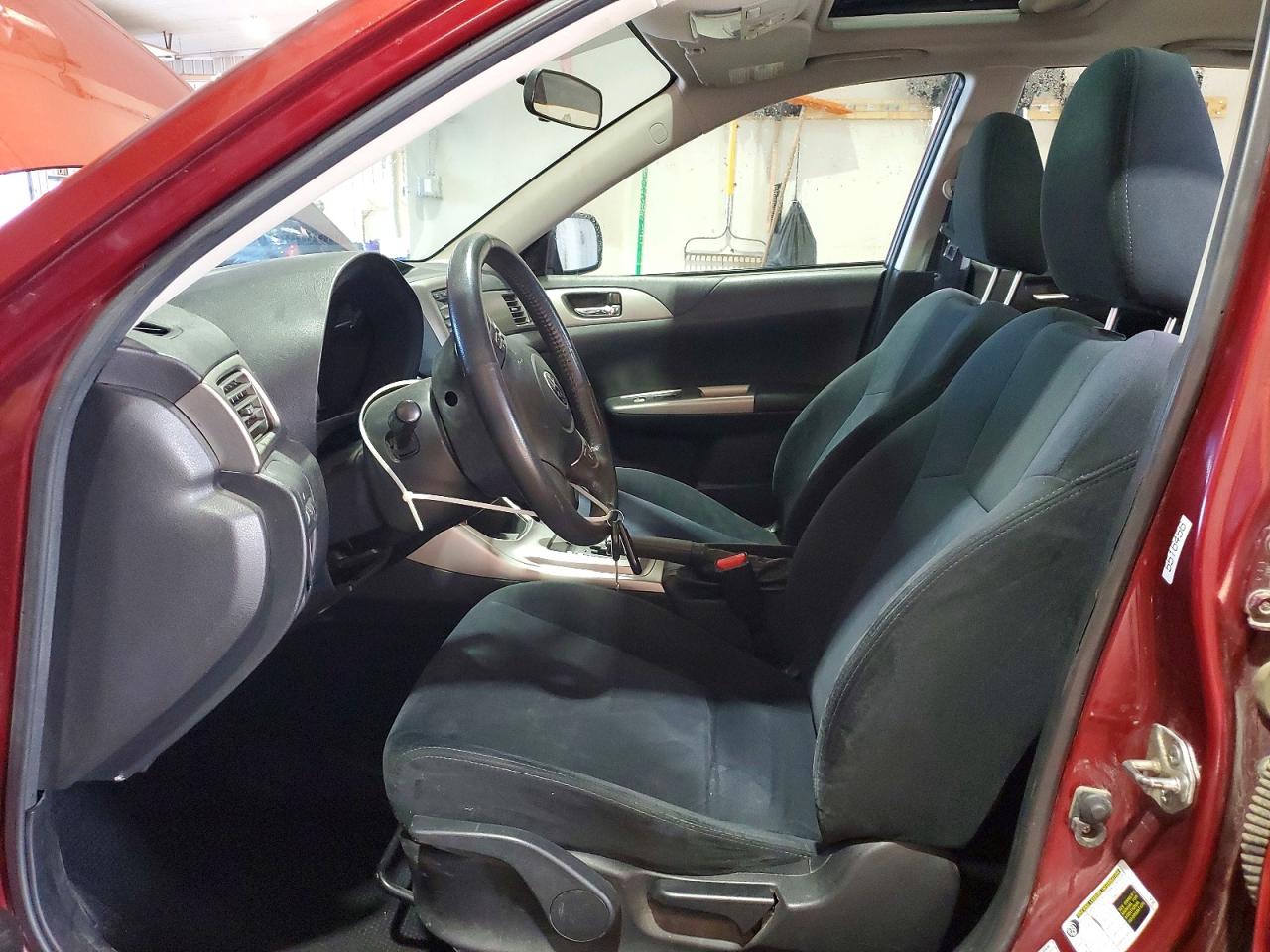 2010 SUBARU IMPREZA 2.5I PREMIUM photo 7