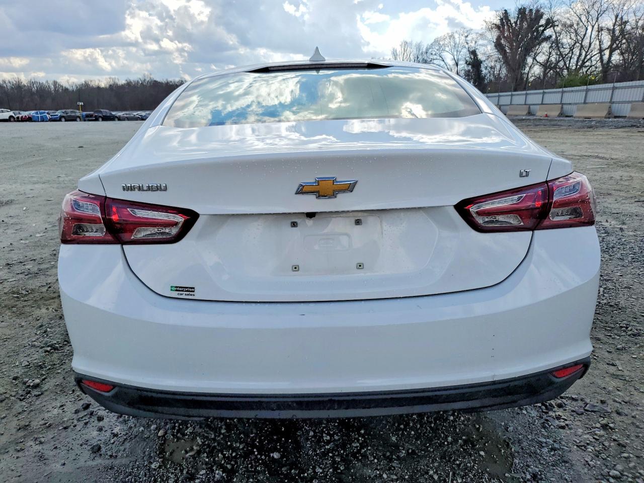 2021 CHEVROLET MALIBU LT photo 11