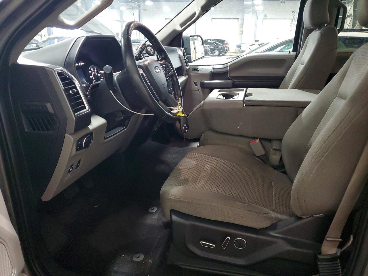 2015 FORD F150 SUPERCREW photo 7