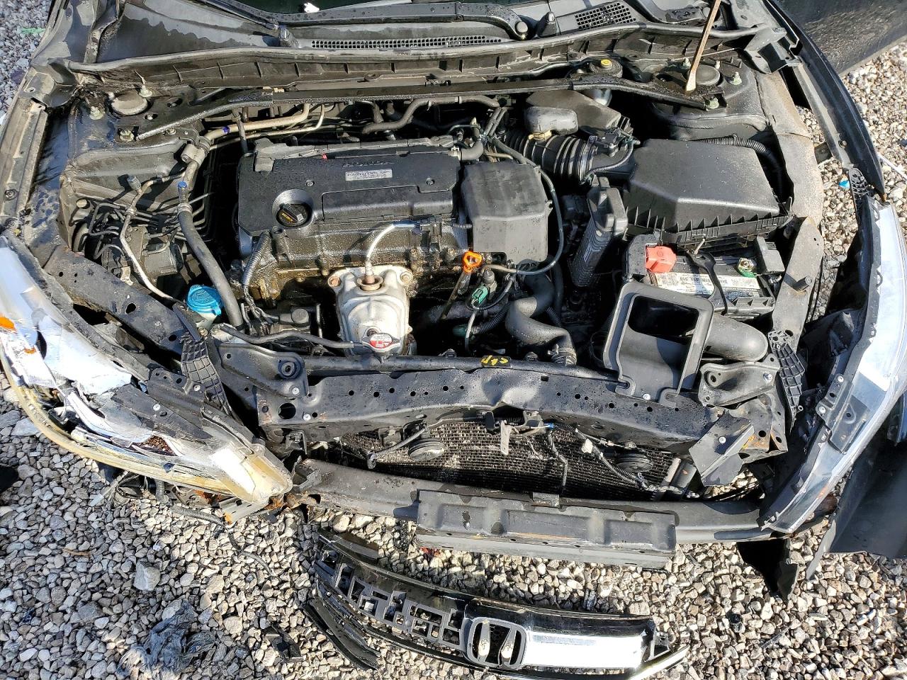 2016 HONDA ACCORD photo 31