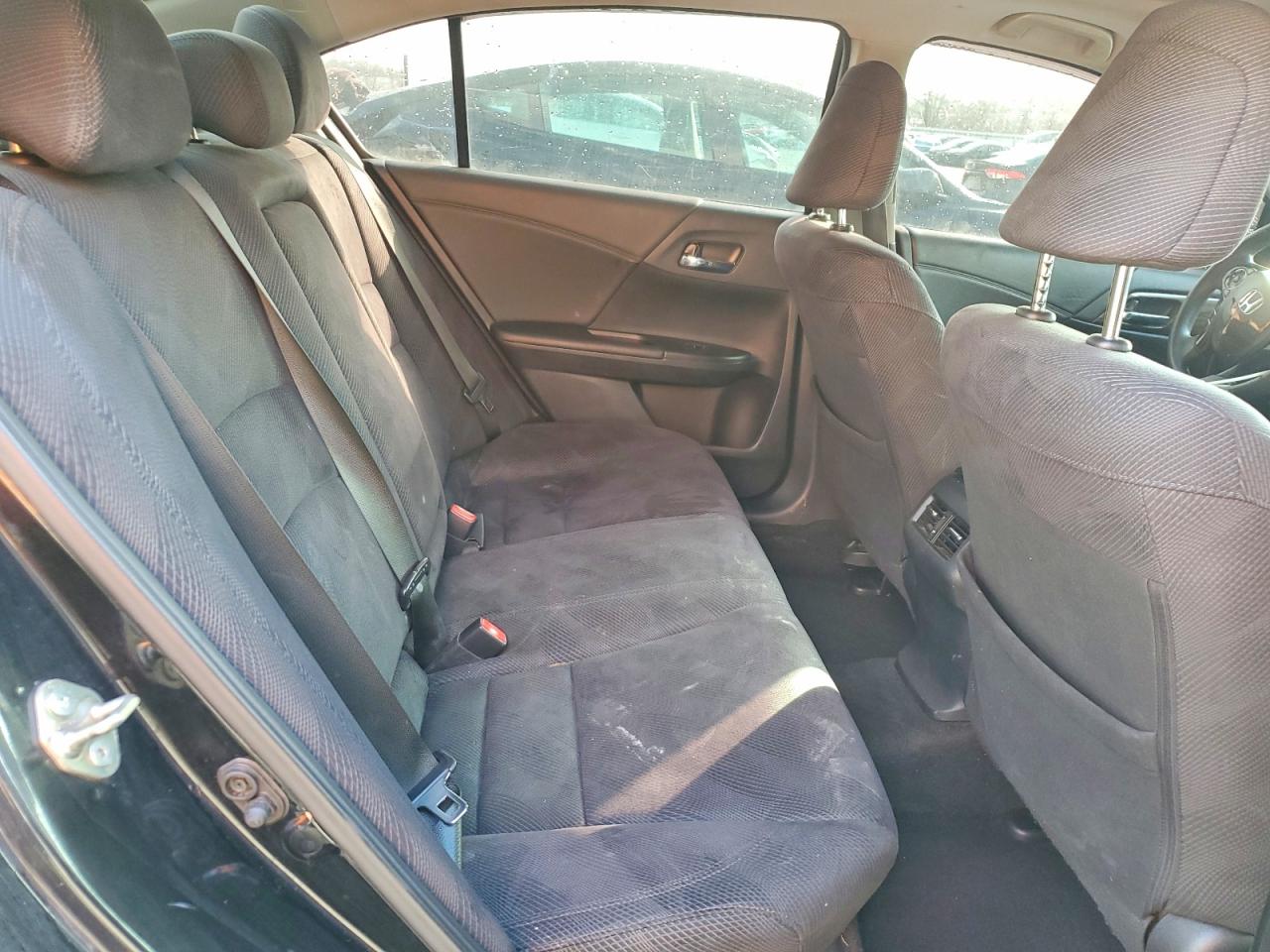 2016 HONDA ACCORD photo 28