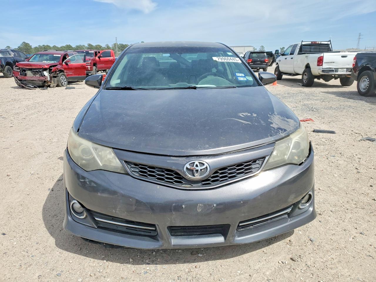 2012 TOYOTA CAMRY SE photo 13