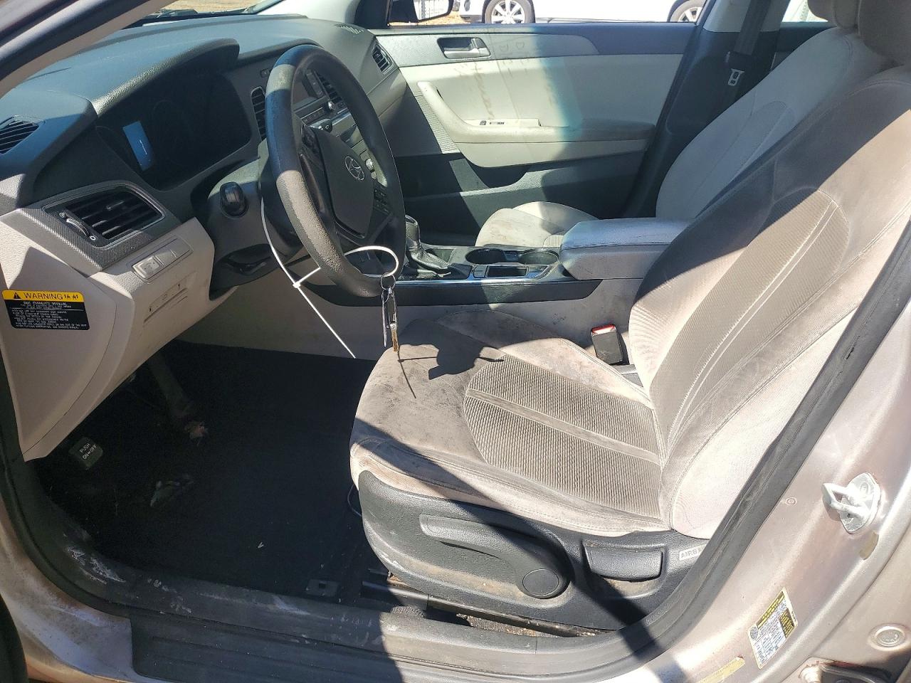 2015 HYUNDAI SONATA SE photo 13