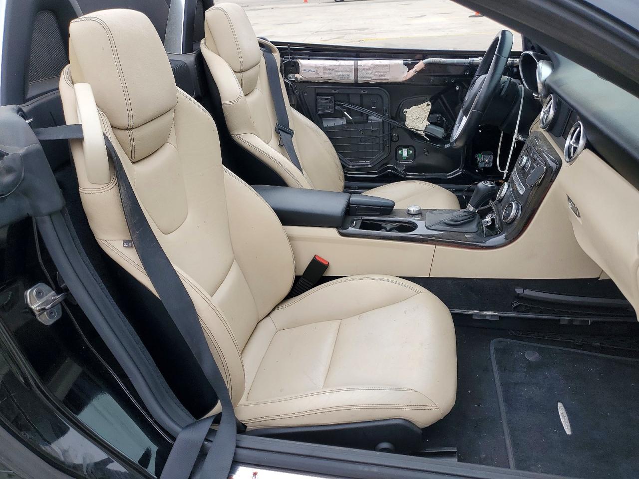 2013 MERCEDES-BENZ SLK 250 photo 10