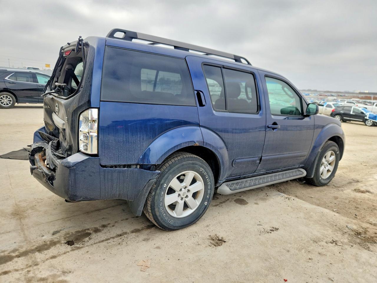 2009 NISSAN PATHFINDER S photo 5