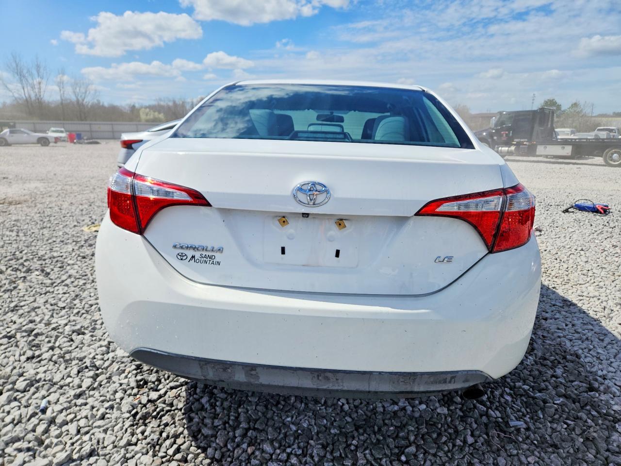 2016 TOYOTA COROLLA LE photo 6
