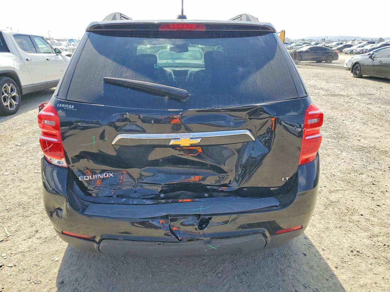 2017 CHEVROLET EQUINOX LT photo 6
