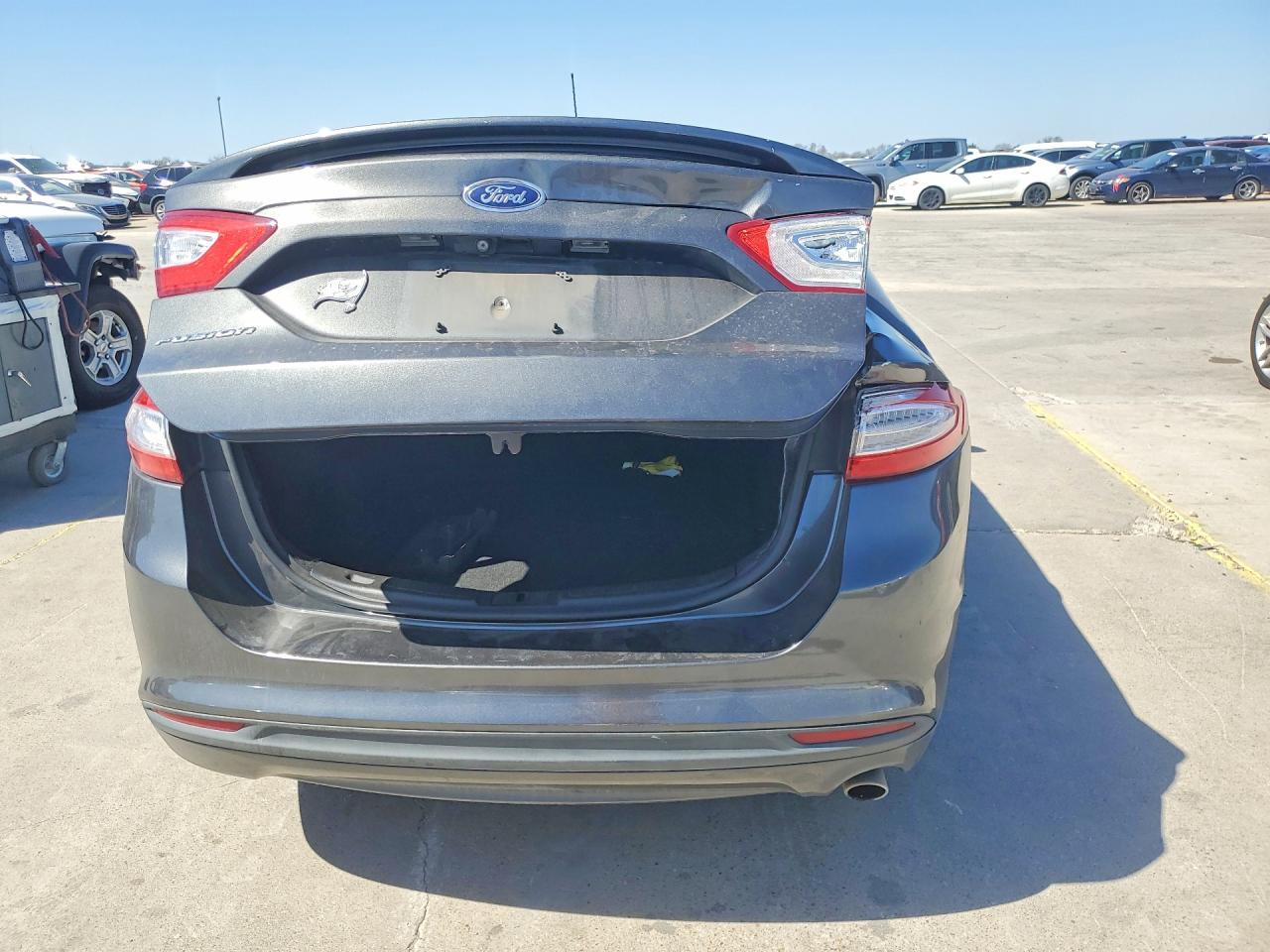 2016 FORD FUSION S photo 6