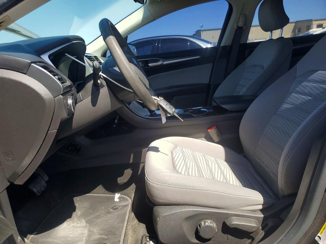 2016 FORD FUSION S photo 7