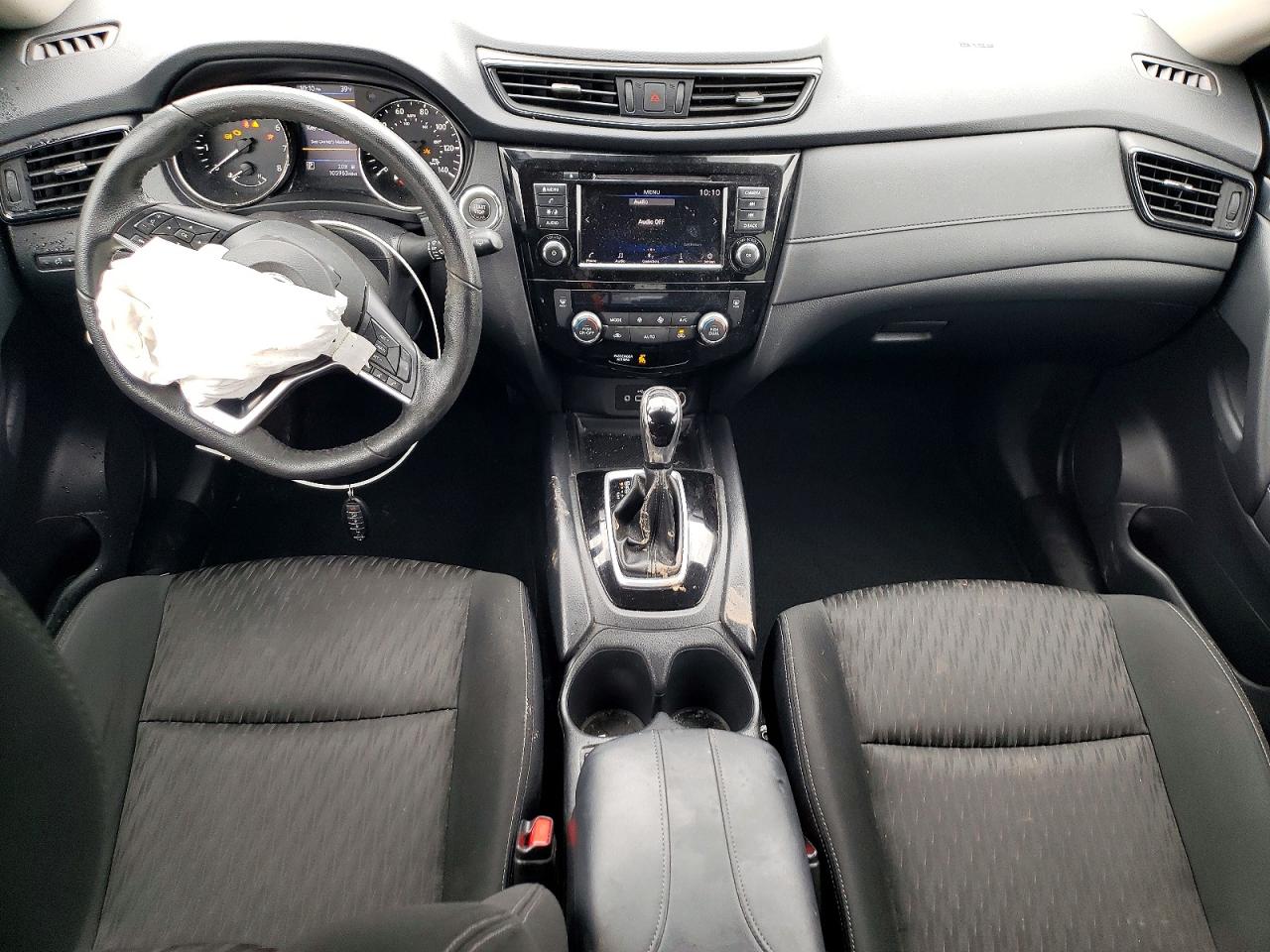 2019 NISSAN ROGUE SV photo 22