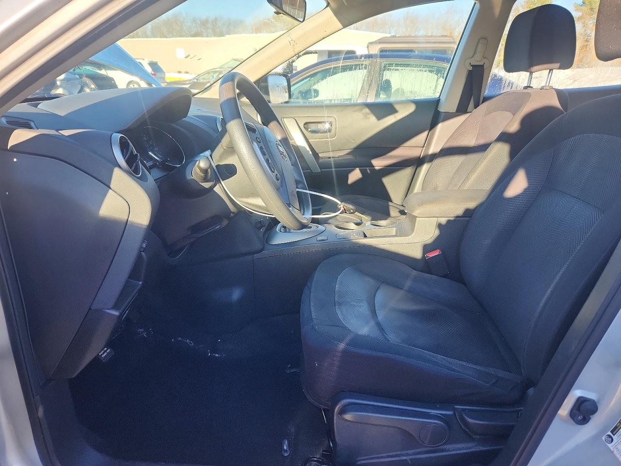 2015 NISSAN ROGUE SELECT S photo 7