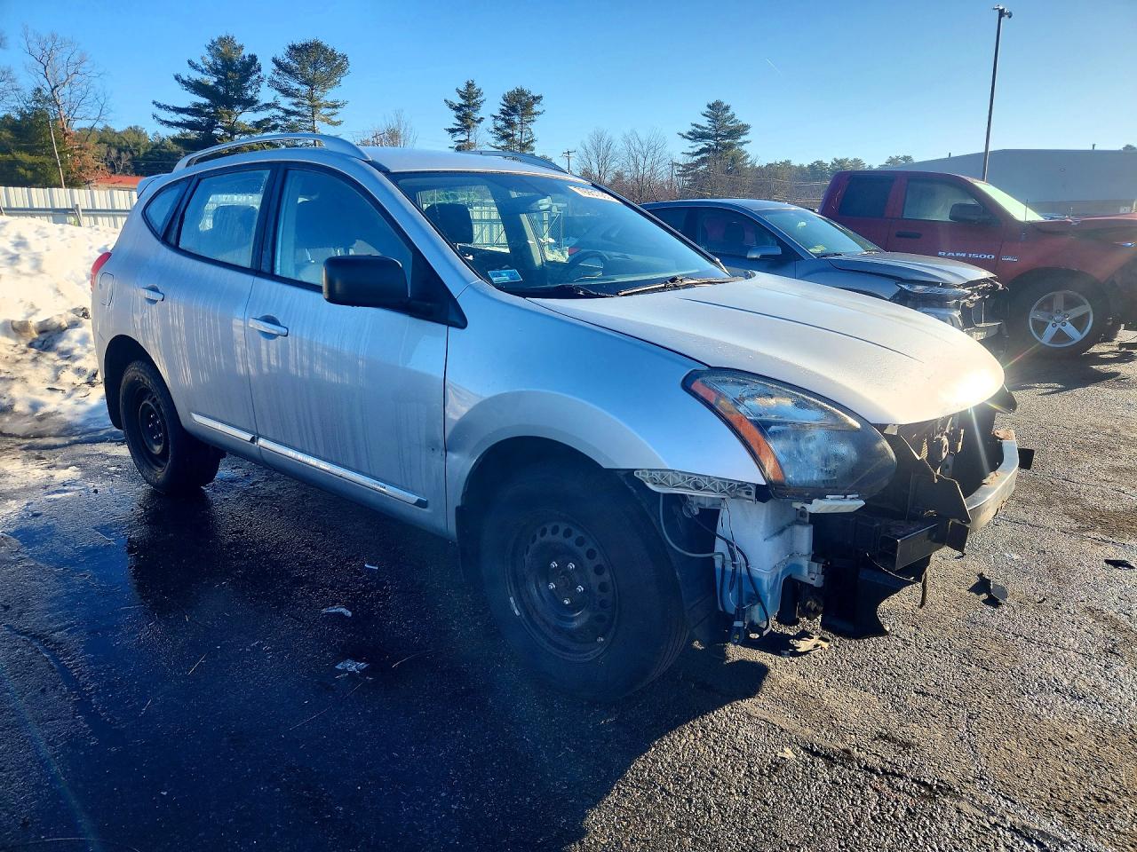 2015 NISSAN ROGUE SELECT S photo 4