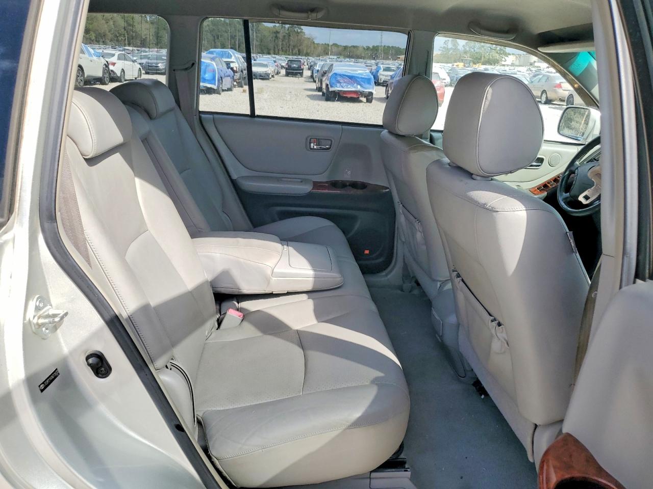 2006 TOYOTA HIGHLANDER LIMITED photo 11
