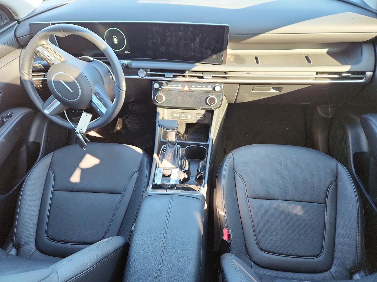 2026 HYUNDAI TUCSON SEL PREMIUM photo 15