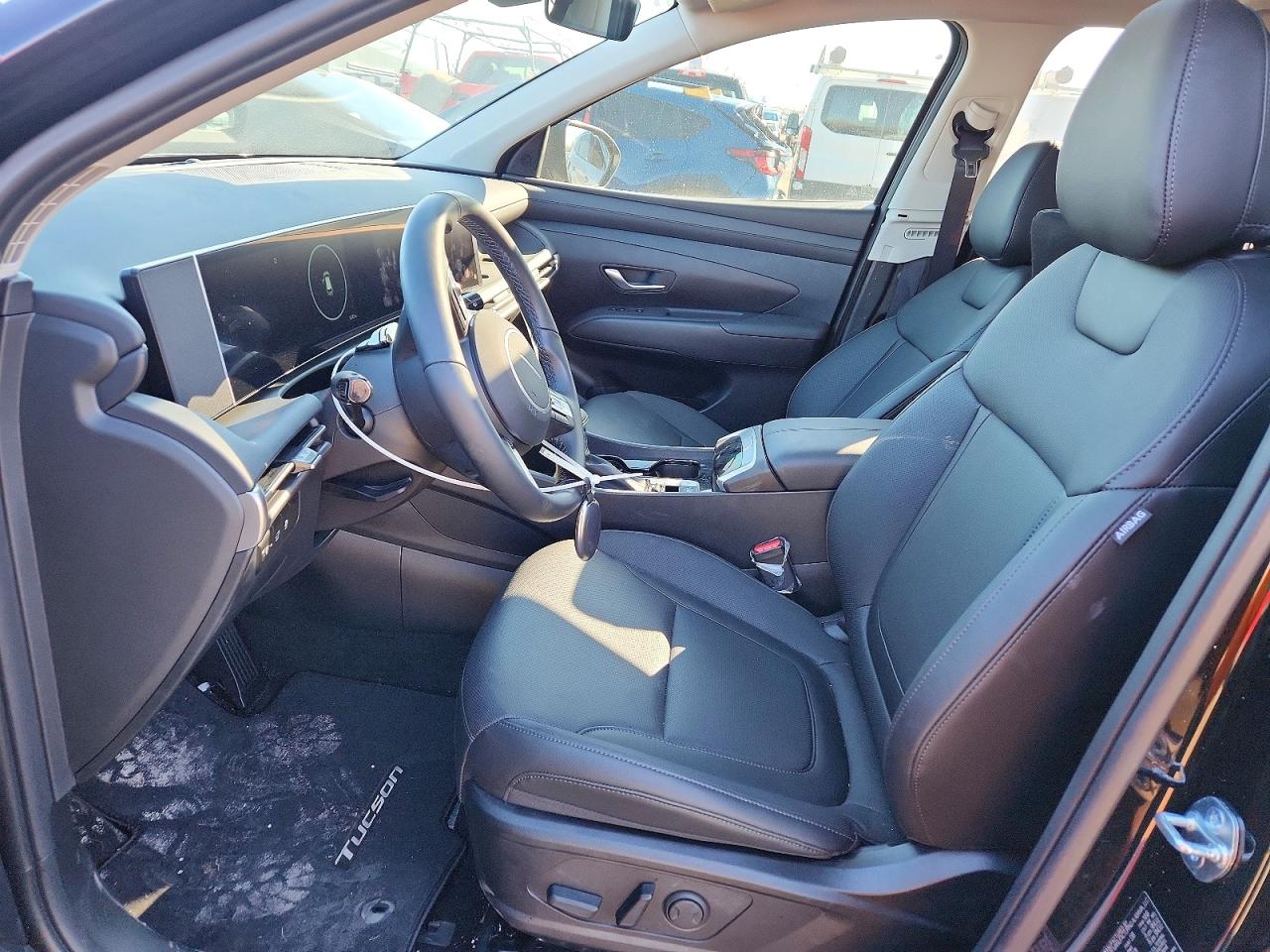 2026 HYUNDAI TUCSON SEL PREMIUM photo 13