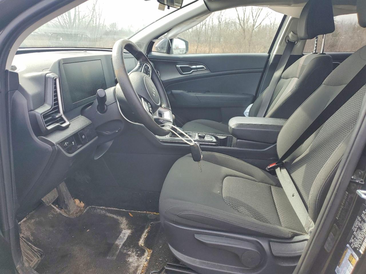 2025 KIA SPORTAGE LX photo 19