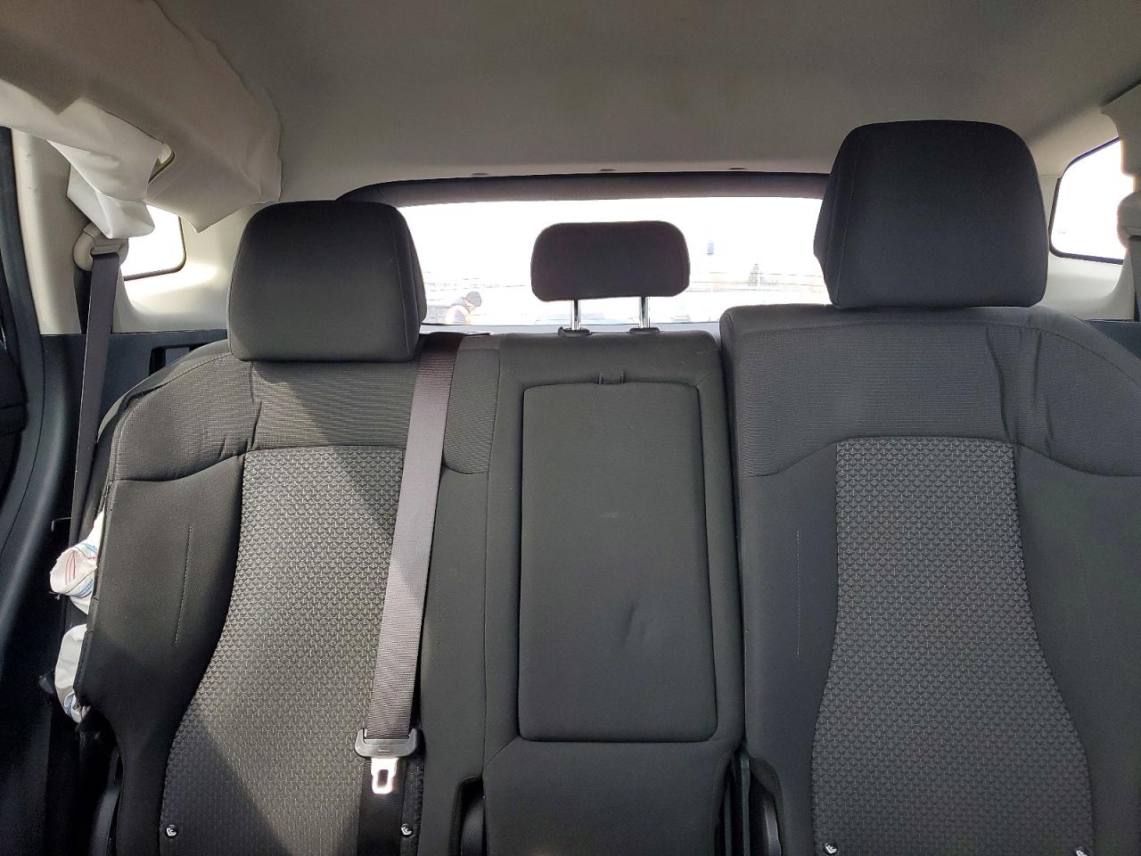 2025 KIA SPORTAGE LX photo 28