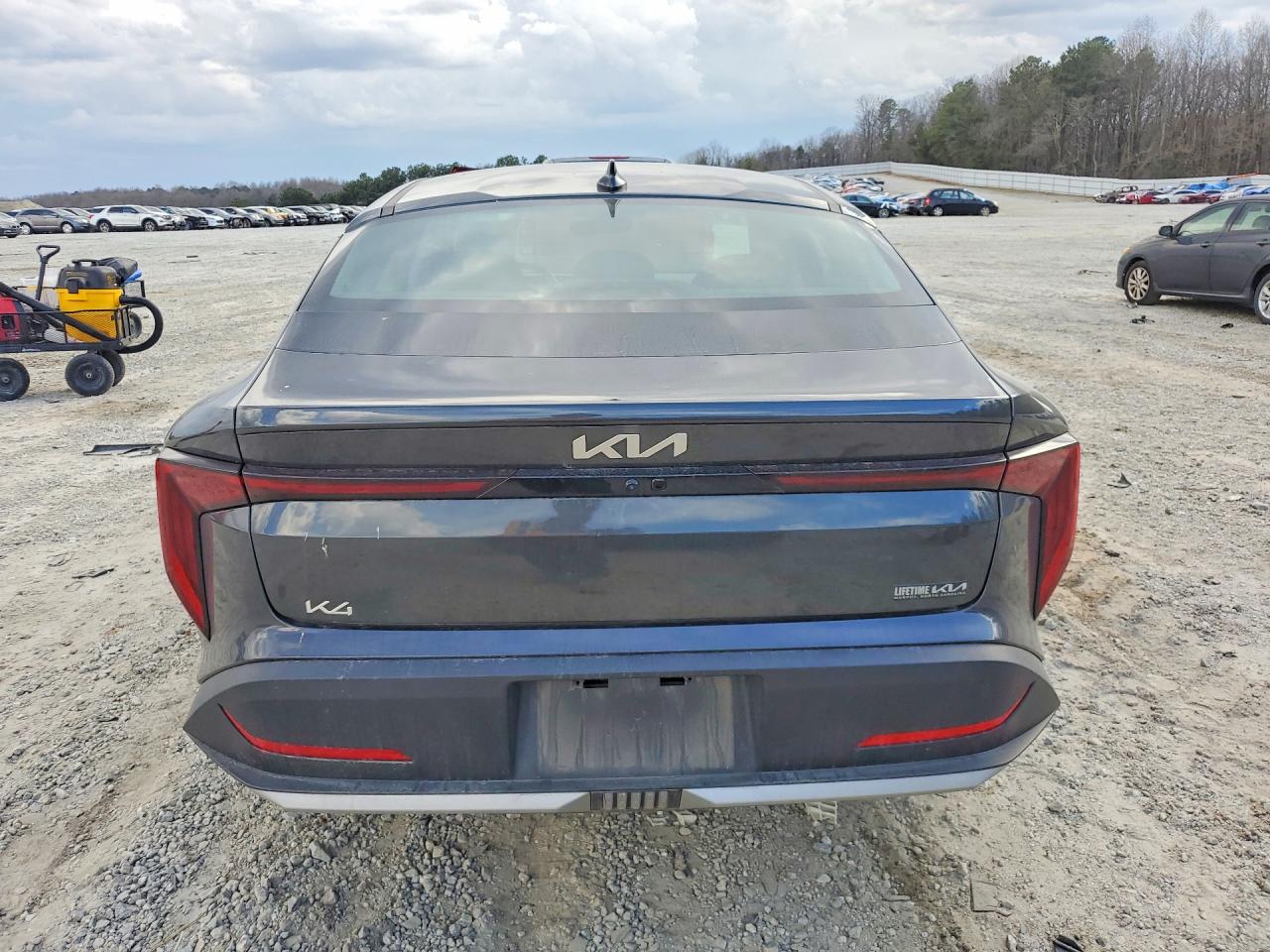 2025 KIA K4 LXS photo 6