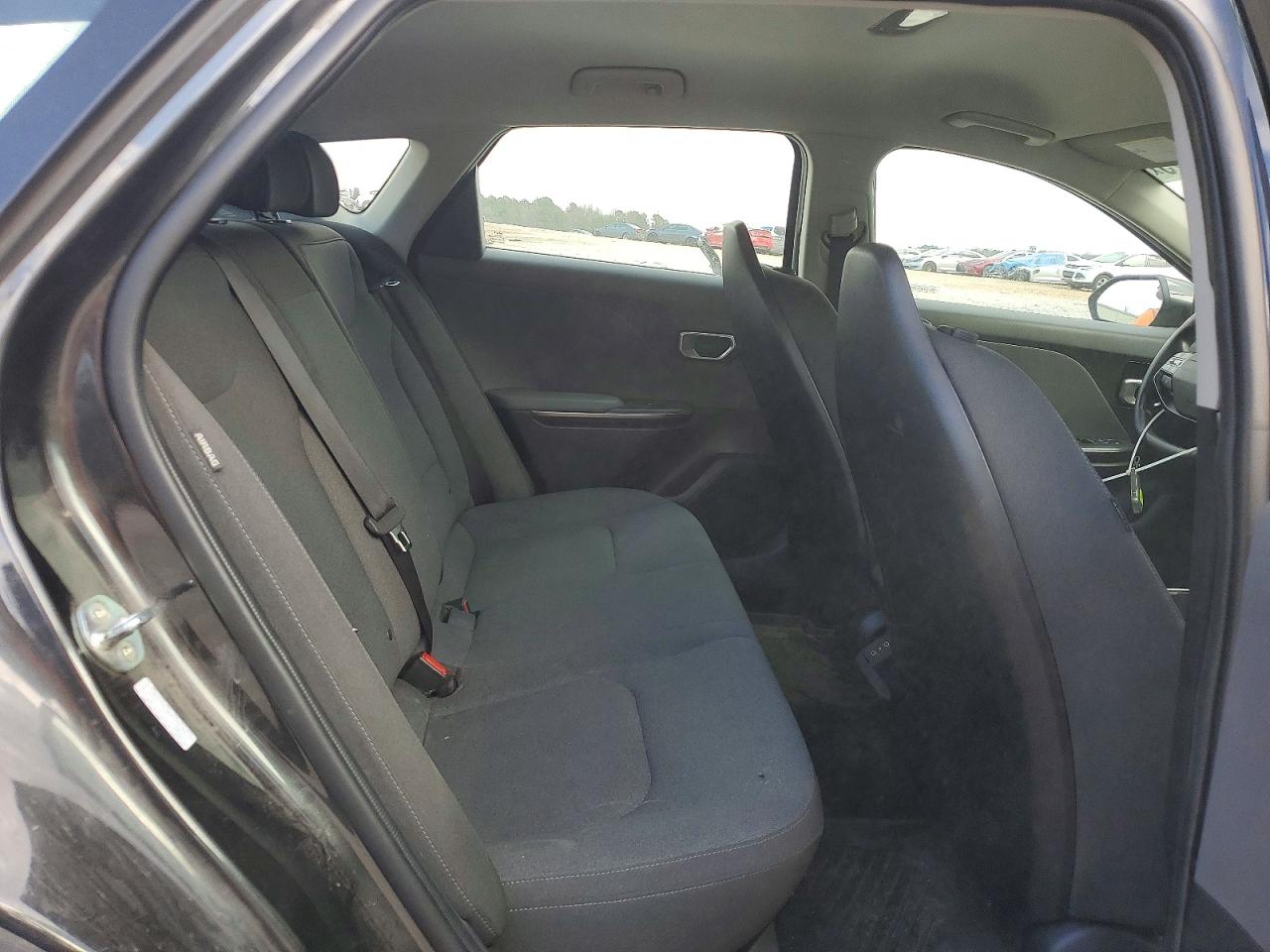 2025 KIA K4 LXS photo 10
