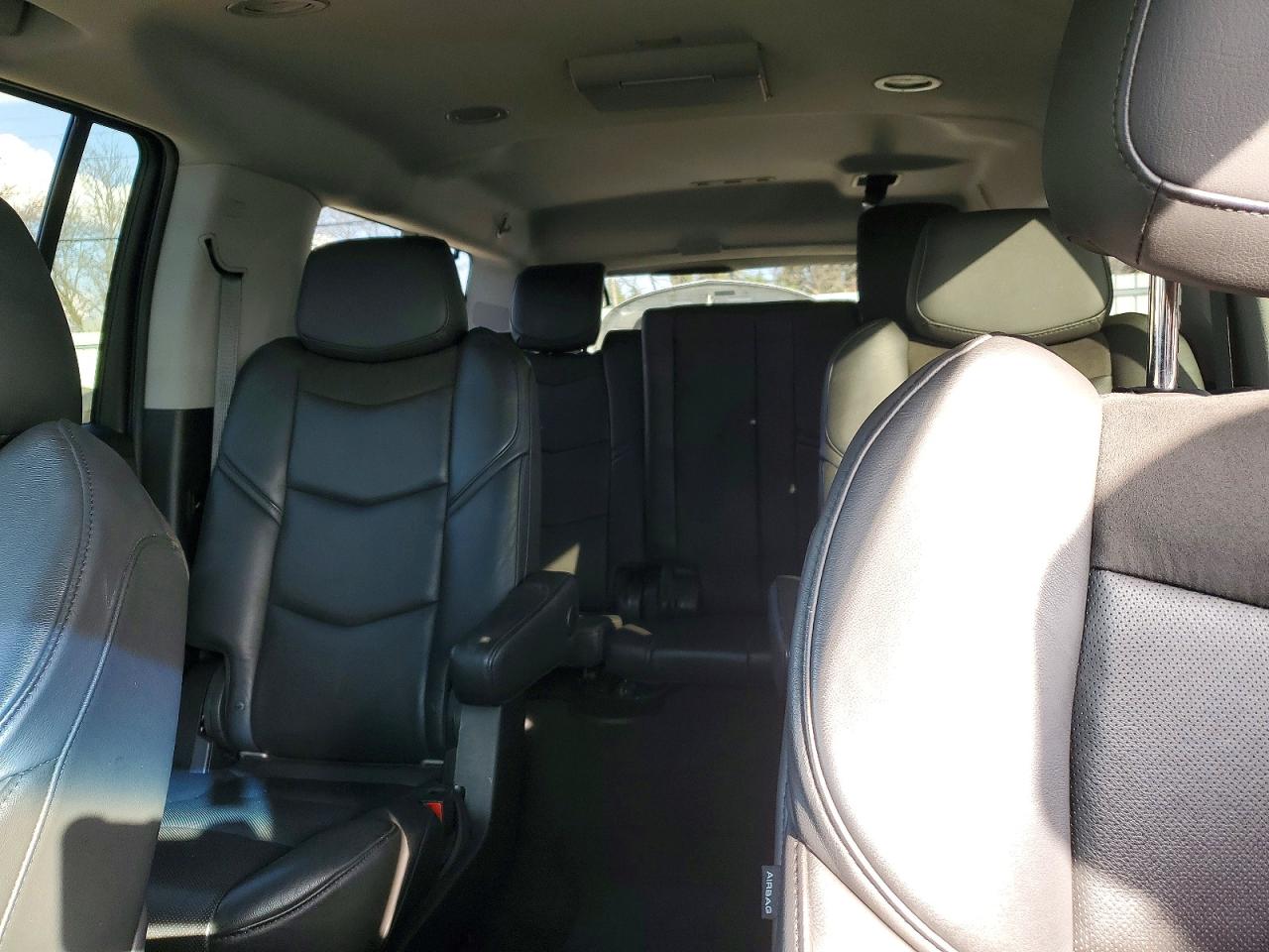 2019 CADILLAC ESCALADE ESV PREMIUM LUXURY photo 10