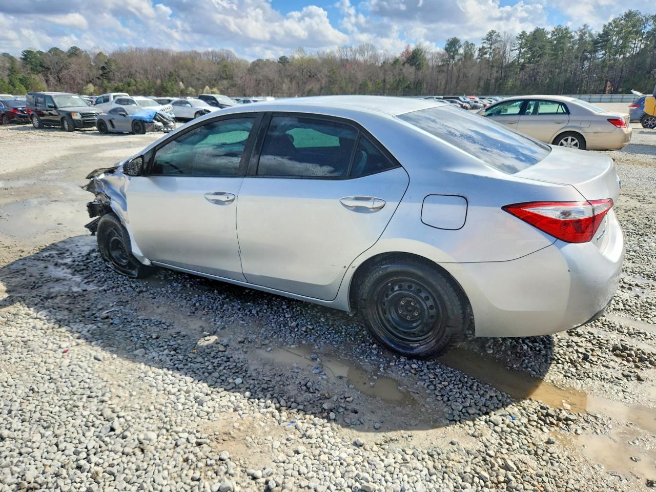 2014 TOYOTA COROLLA L photo 2