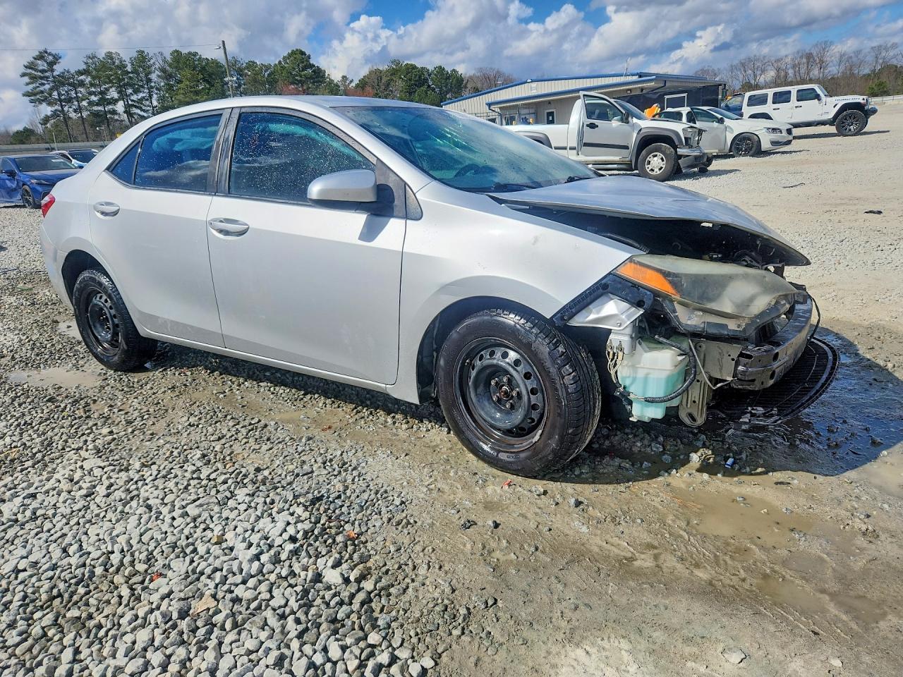 2014 TOYOTA COROLLA L photo 4