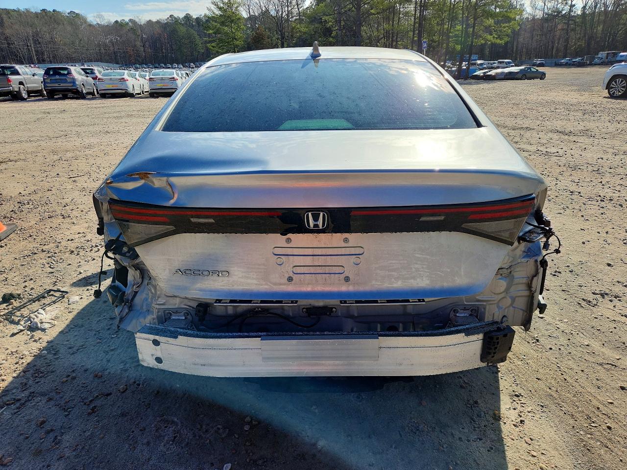 2024 HONDA ACCORD LX photo 6