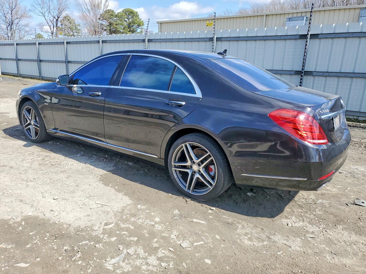 2014 MERCEDES-BENZ S 550 4MATIC photo 2