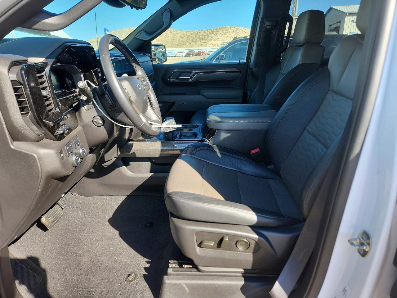 2023 CHEVROLET SILVERADO K1500 ZR2 photo 13