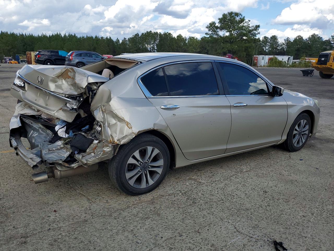 2013 HONDA ACCORD LX photo 5