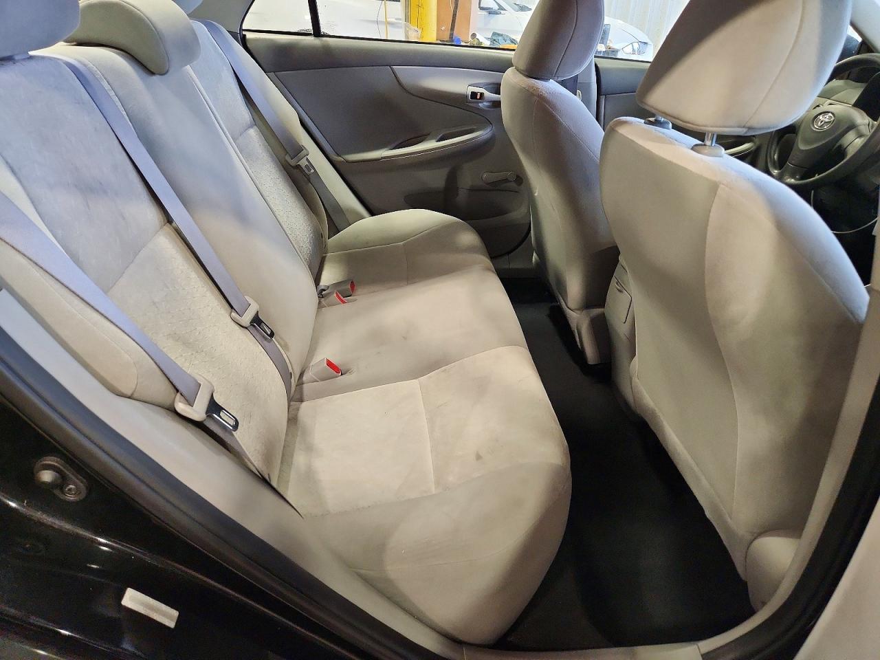2010 TOYOTA COROLLA BASE photo 10