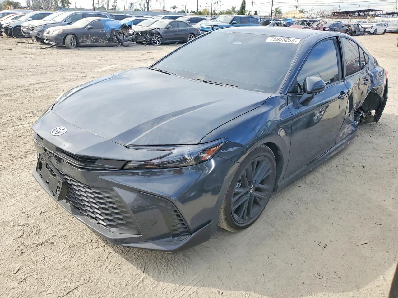 2025 TOYOTA CAMRY