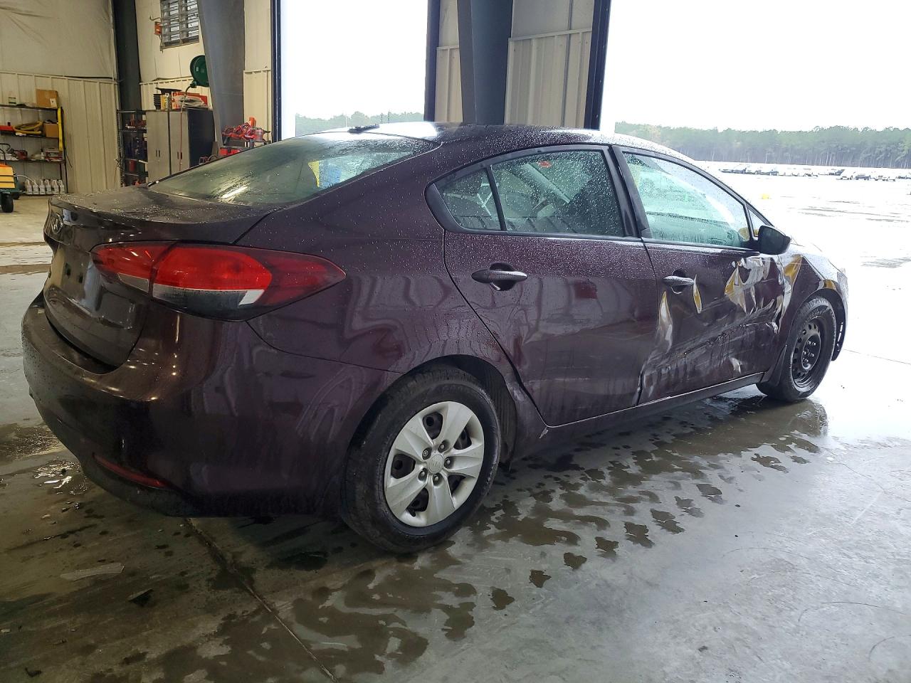 2017 KIA FORTE LX photo 3