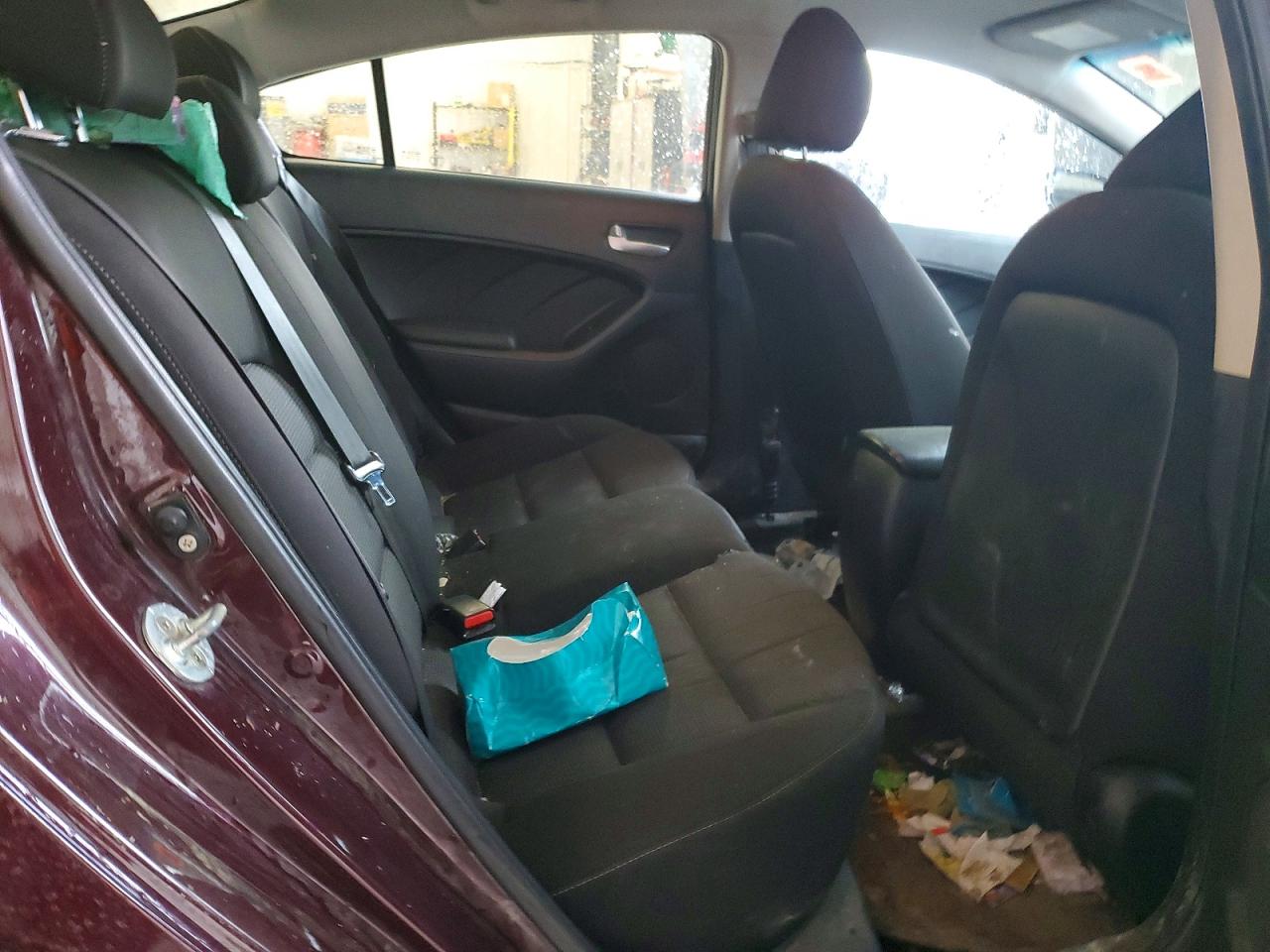 2017 KIA FORTE LX photo 10