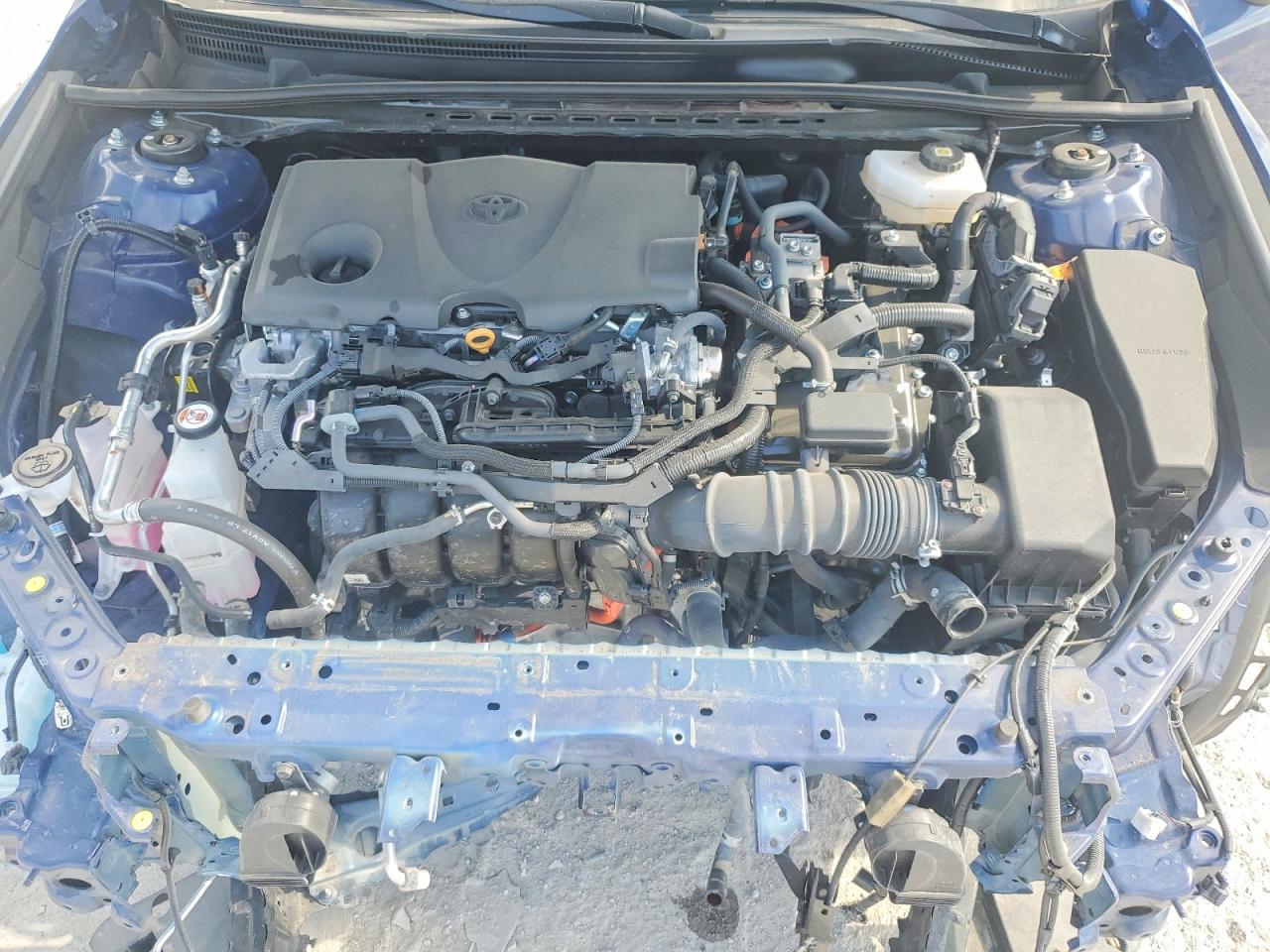 2025 TOYOTA CAMRY LE photo 31