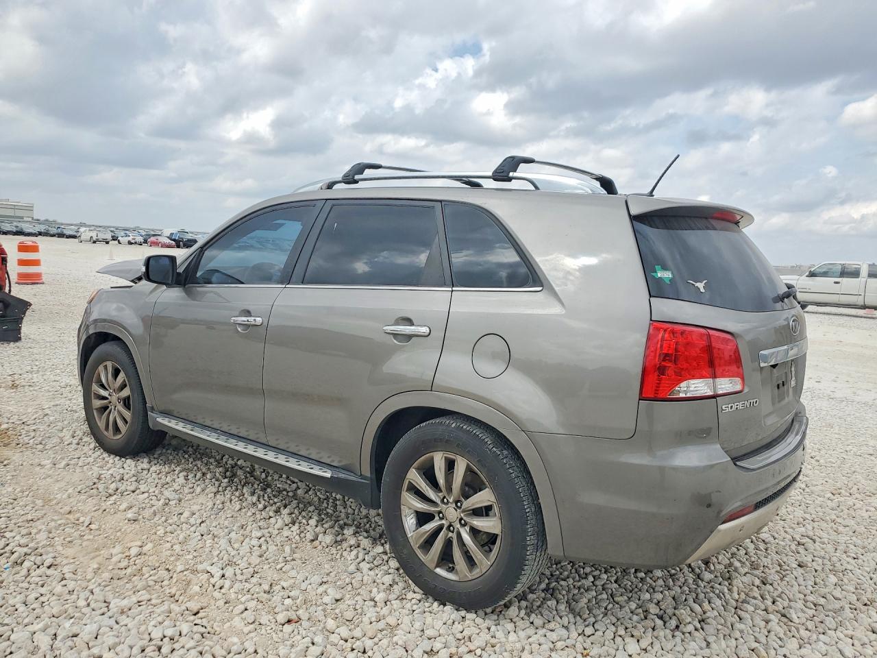 2012 KIA SORENTO SX photo 3