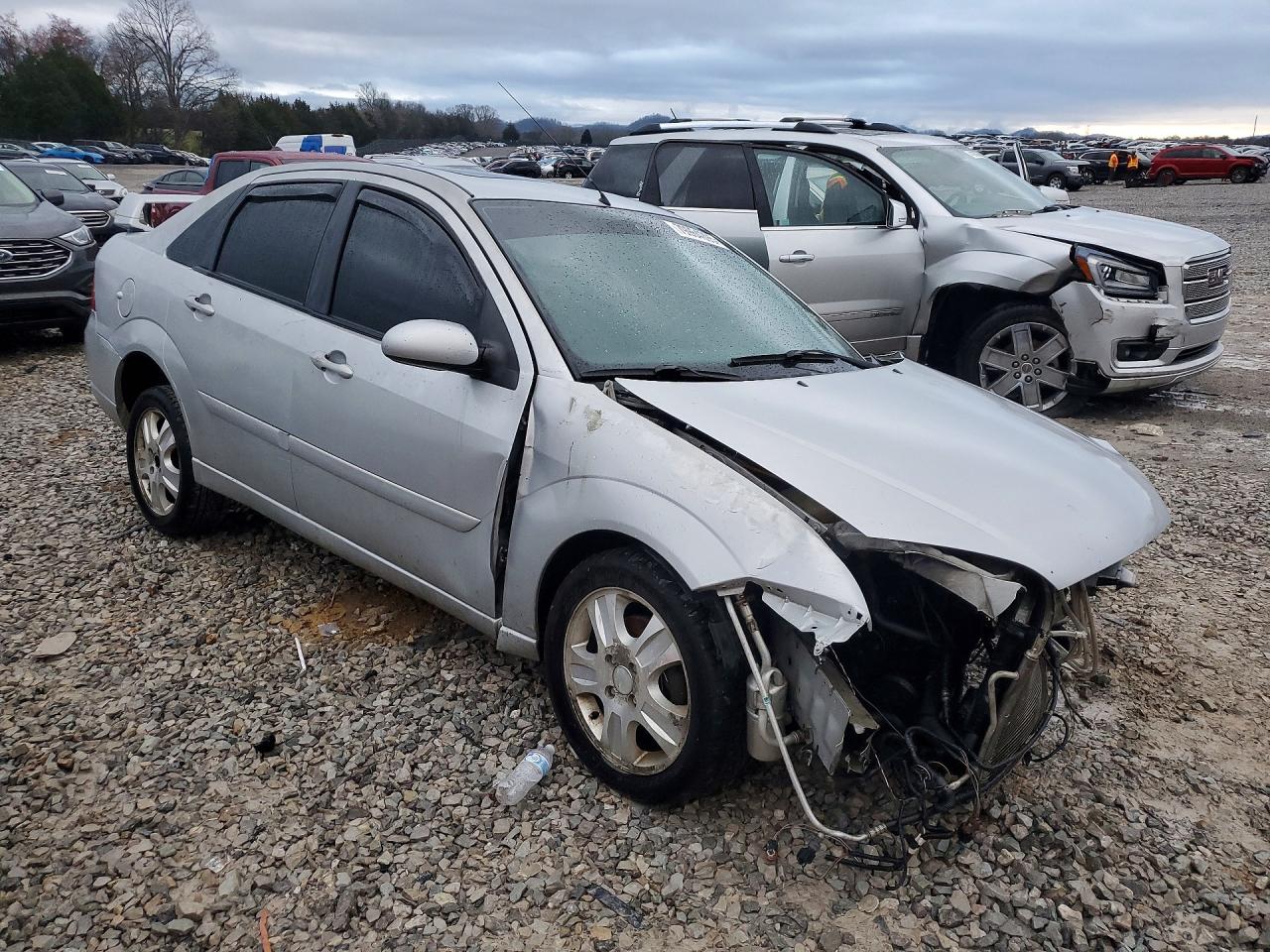 2007 FORD FOCUS ST photo 4
