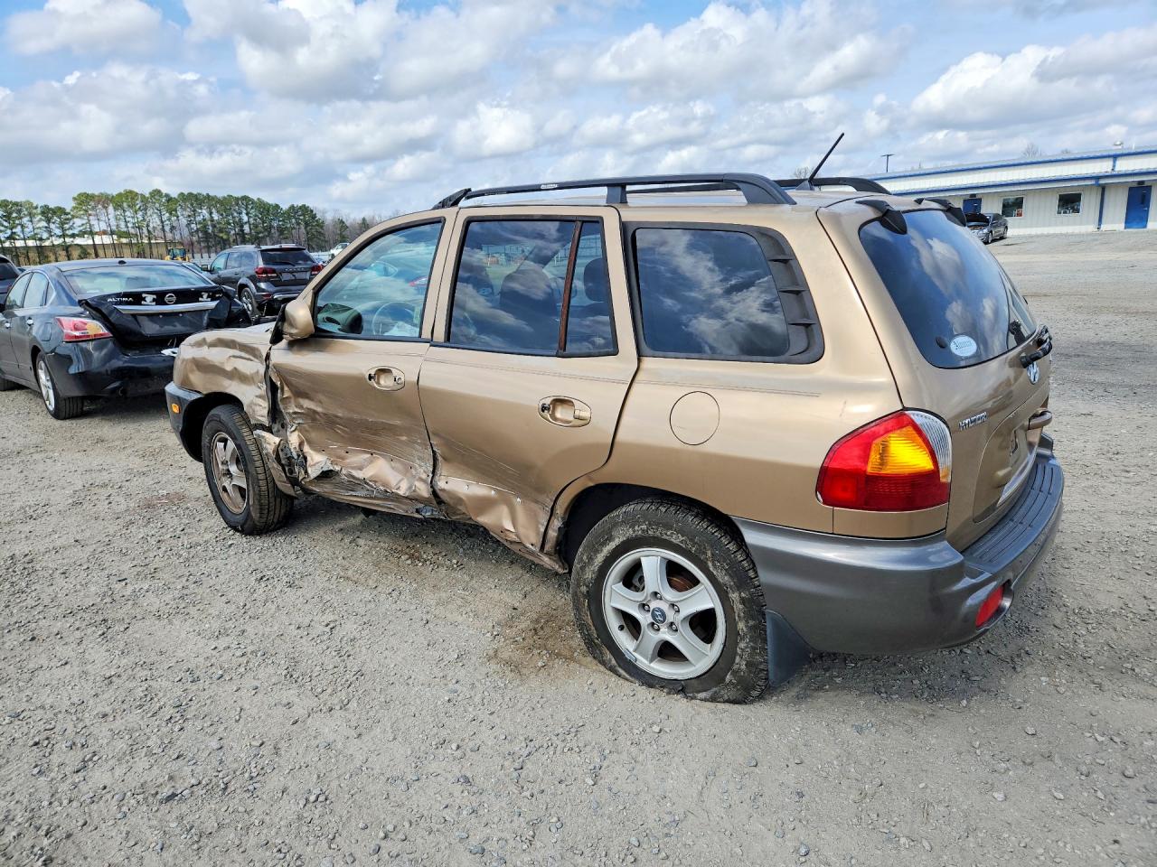 2004 HYUNDAI SANTA FE GLS photo 2