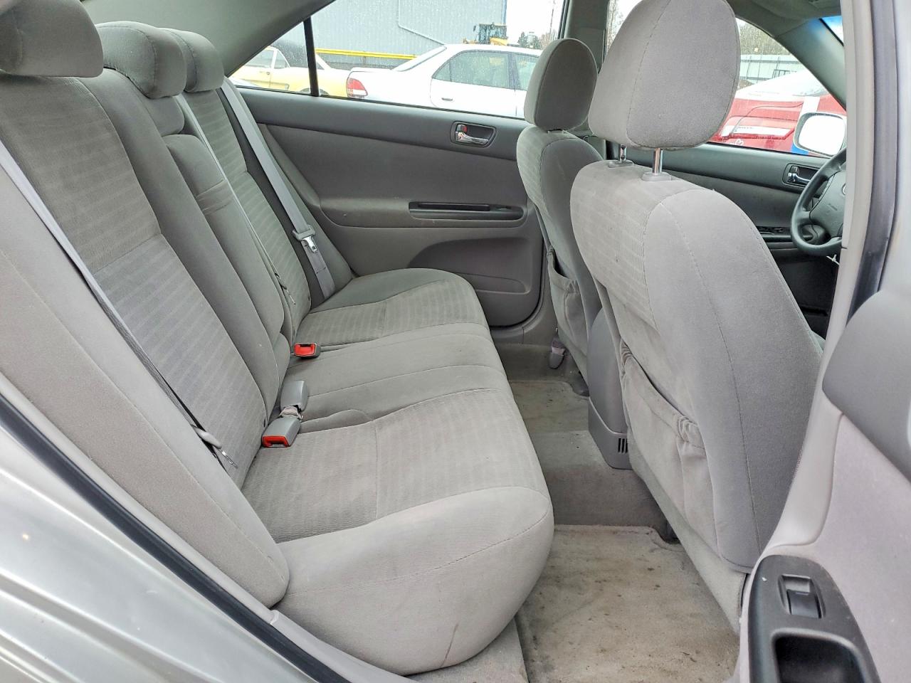 2005 TOYOTA CAMRY LE photo 10