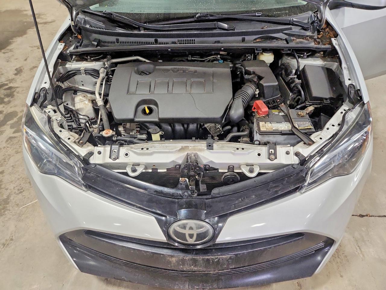 2018 TOYOTA COROLLA LE photo 21