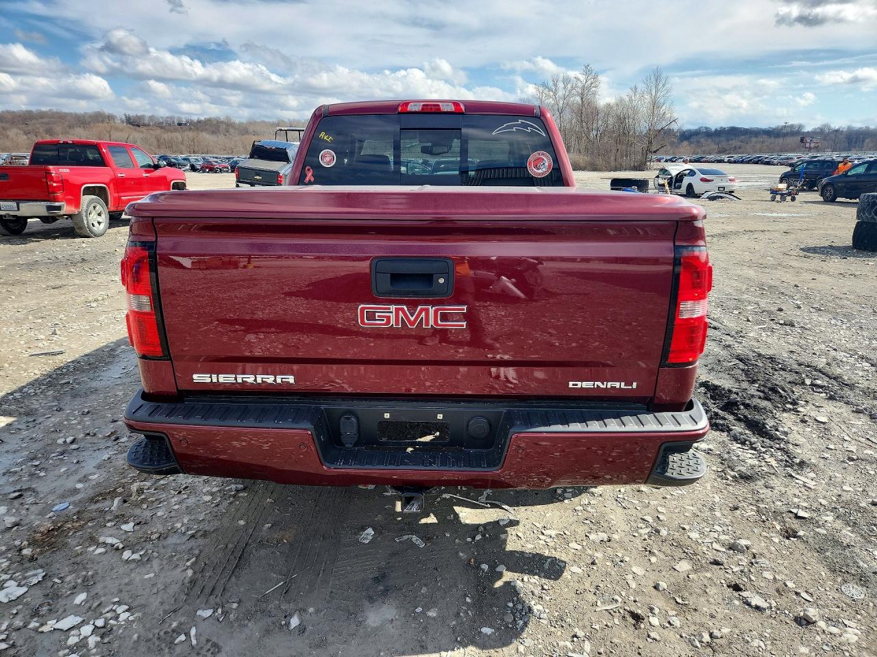 2014 GMC SIERRA K1500 DENALI photo 6