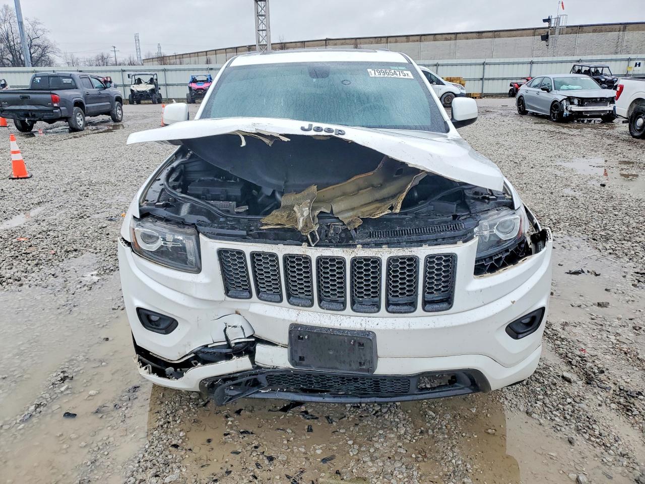 2014 JEEP GRAND CHEROKEE LAREDO photo 5