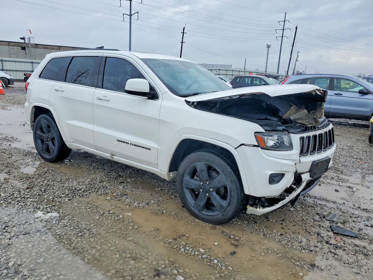 2014 JEEP GRAND CHEROKEE LAREDO photo 4