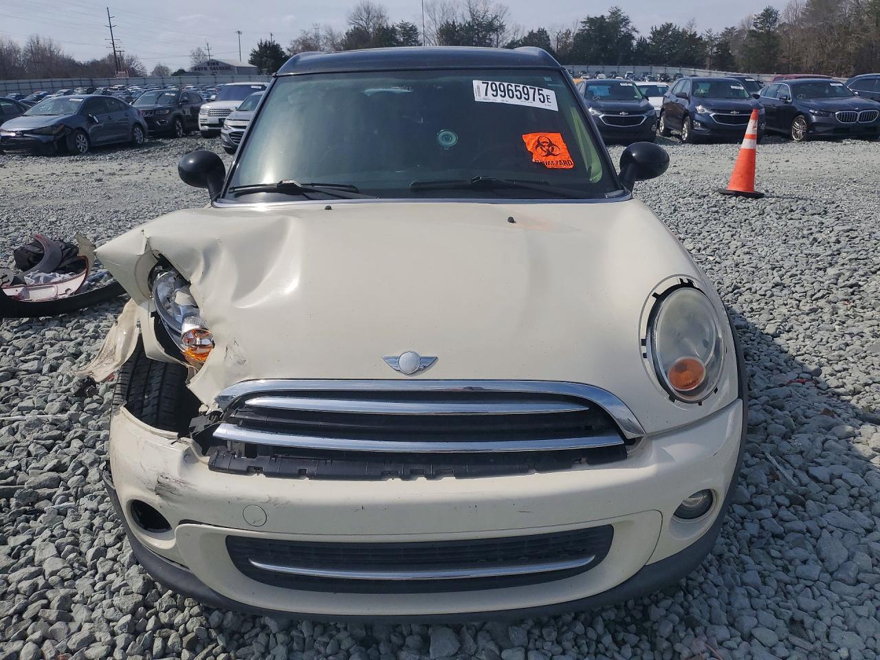 2011 MINI COOPER CLUBMAN photo 5