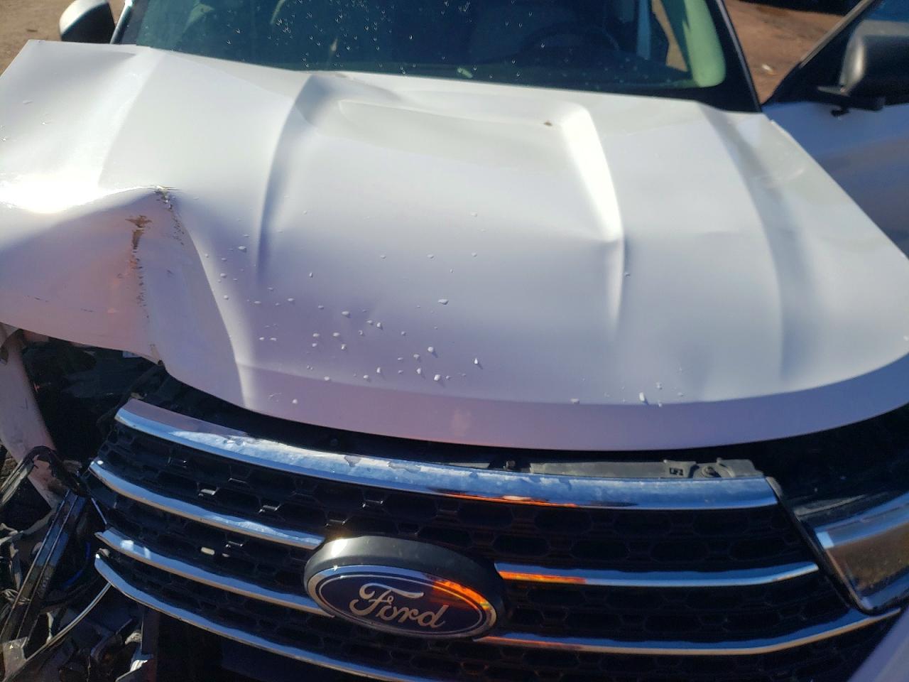 2023 FORD EXPLORER XLT photo 34