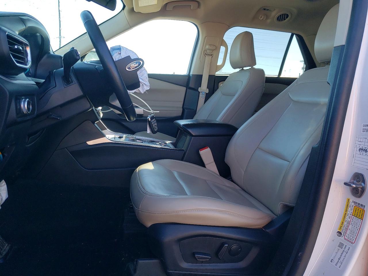 2023 FORD EXPLORER XLT photo 19