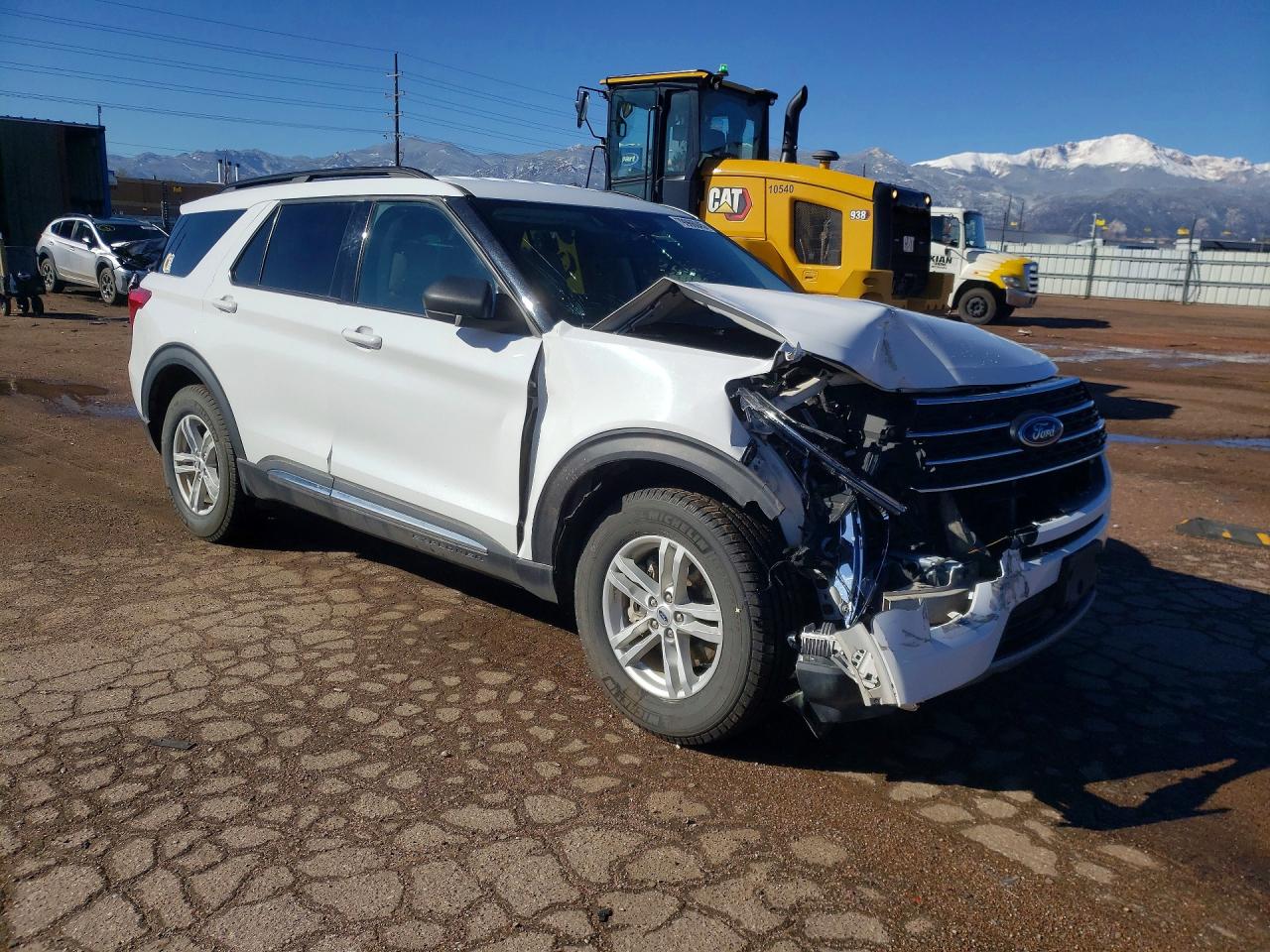 2023 FORD EXPLORER XLT photo 10
