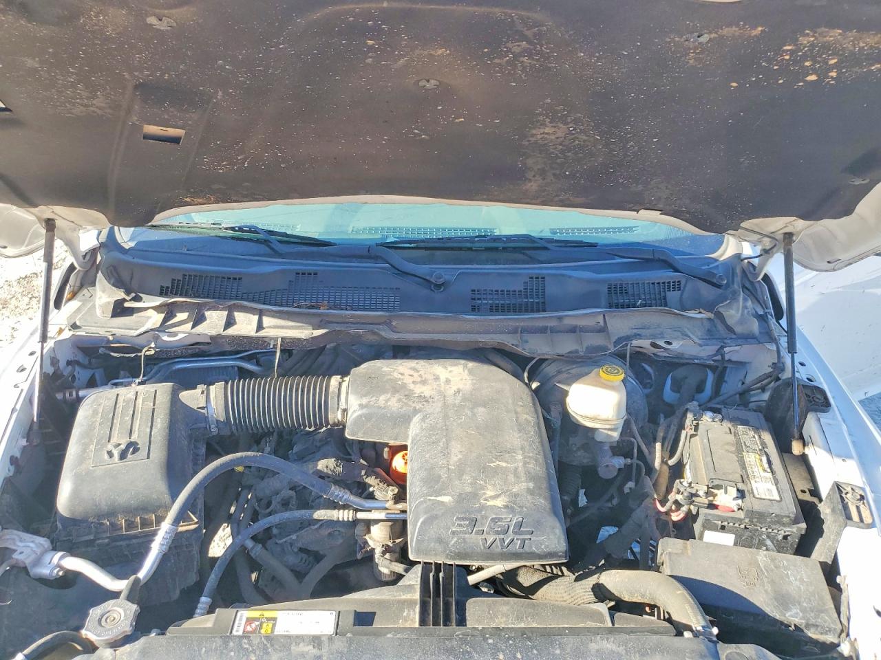 2016 RAM 1500 ST photo 11